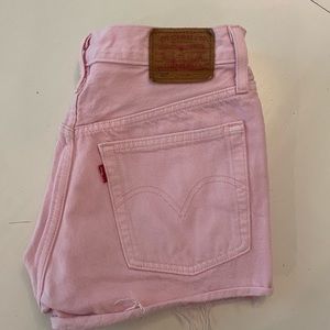 PINK discontinued Levis 501 shorts